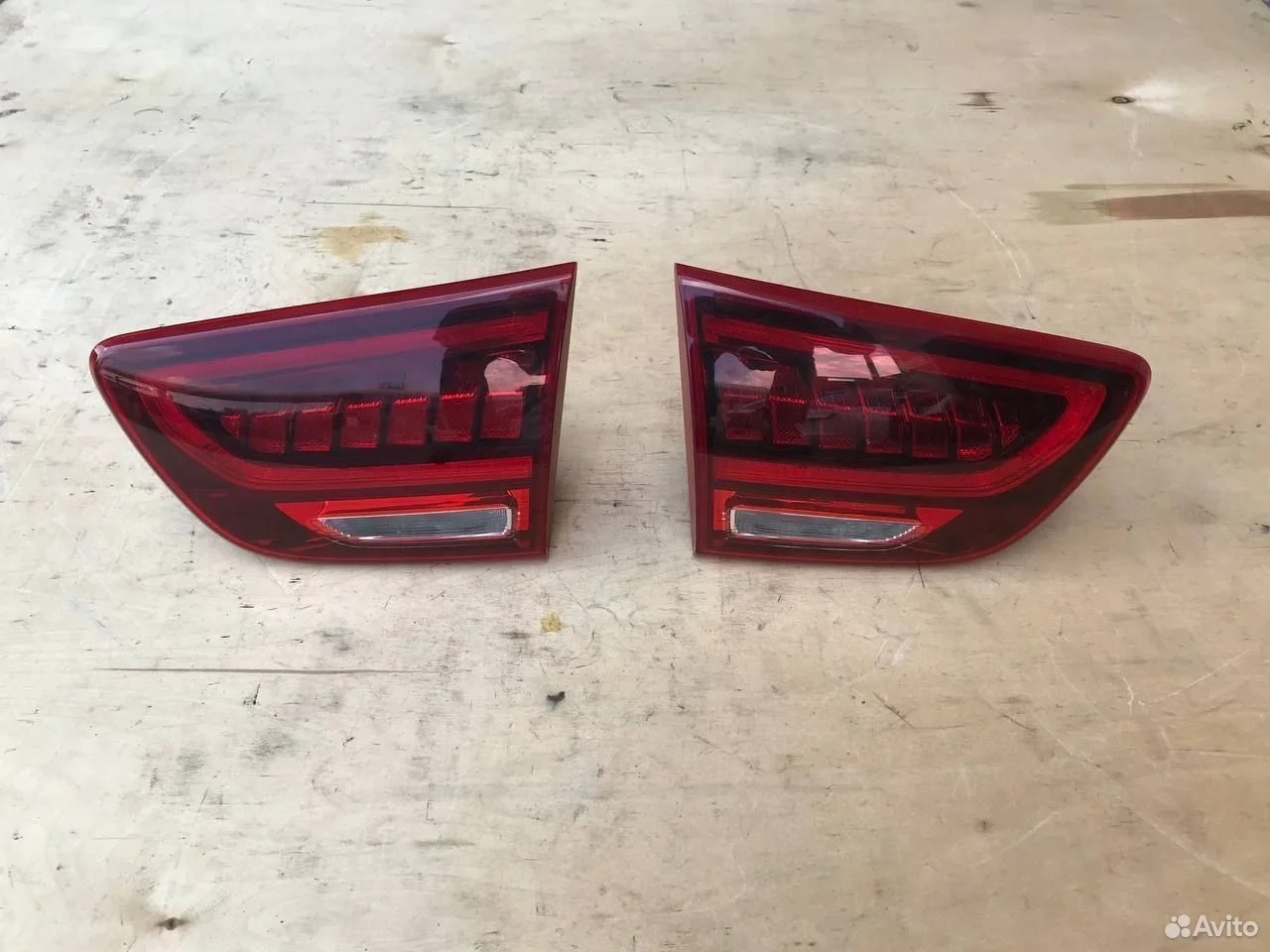 Фонарь вставка в крышку kia sorento prime led