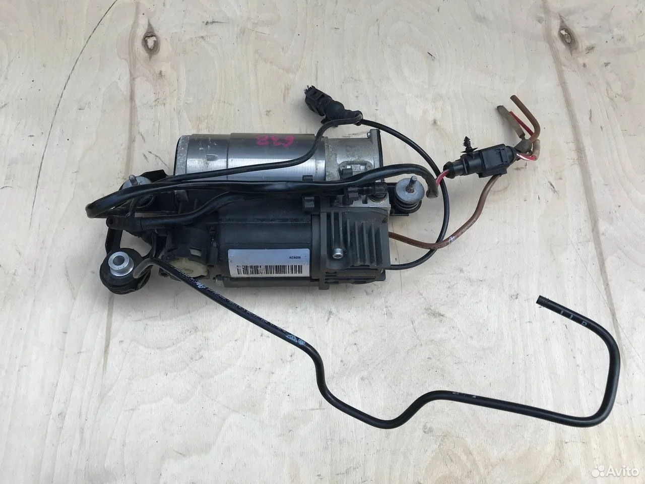 Компрессор пневмоподвески touareg cayenne q7