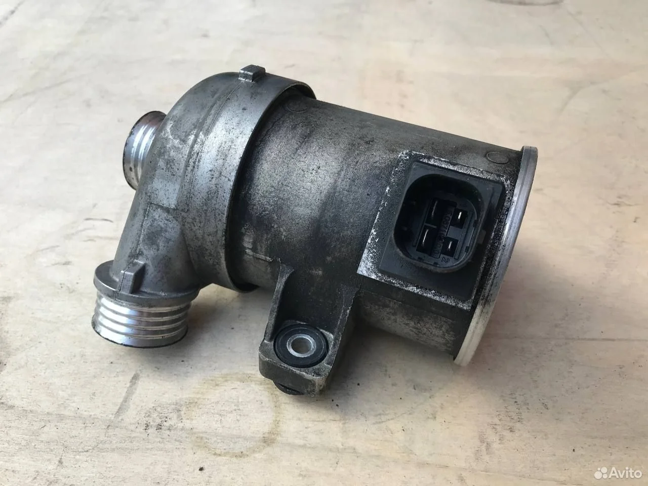 Помпа bmw n20 n55 f20 f30 f32 f10 e84 f25 f26 f15