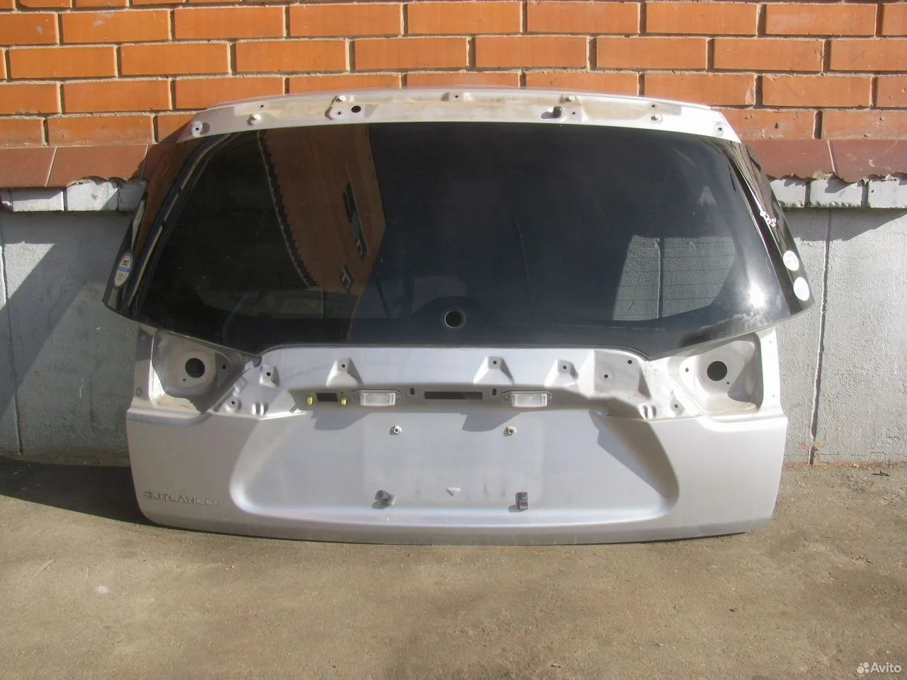 Дверь багажника mitsubishi outlander xl