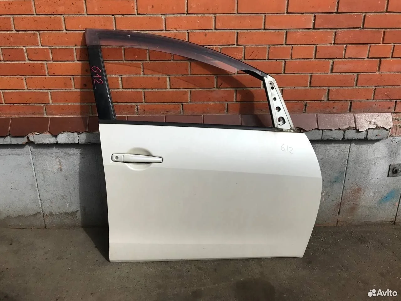 Дверь передняя правая mitsubishi grandis na4w