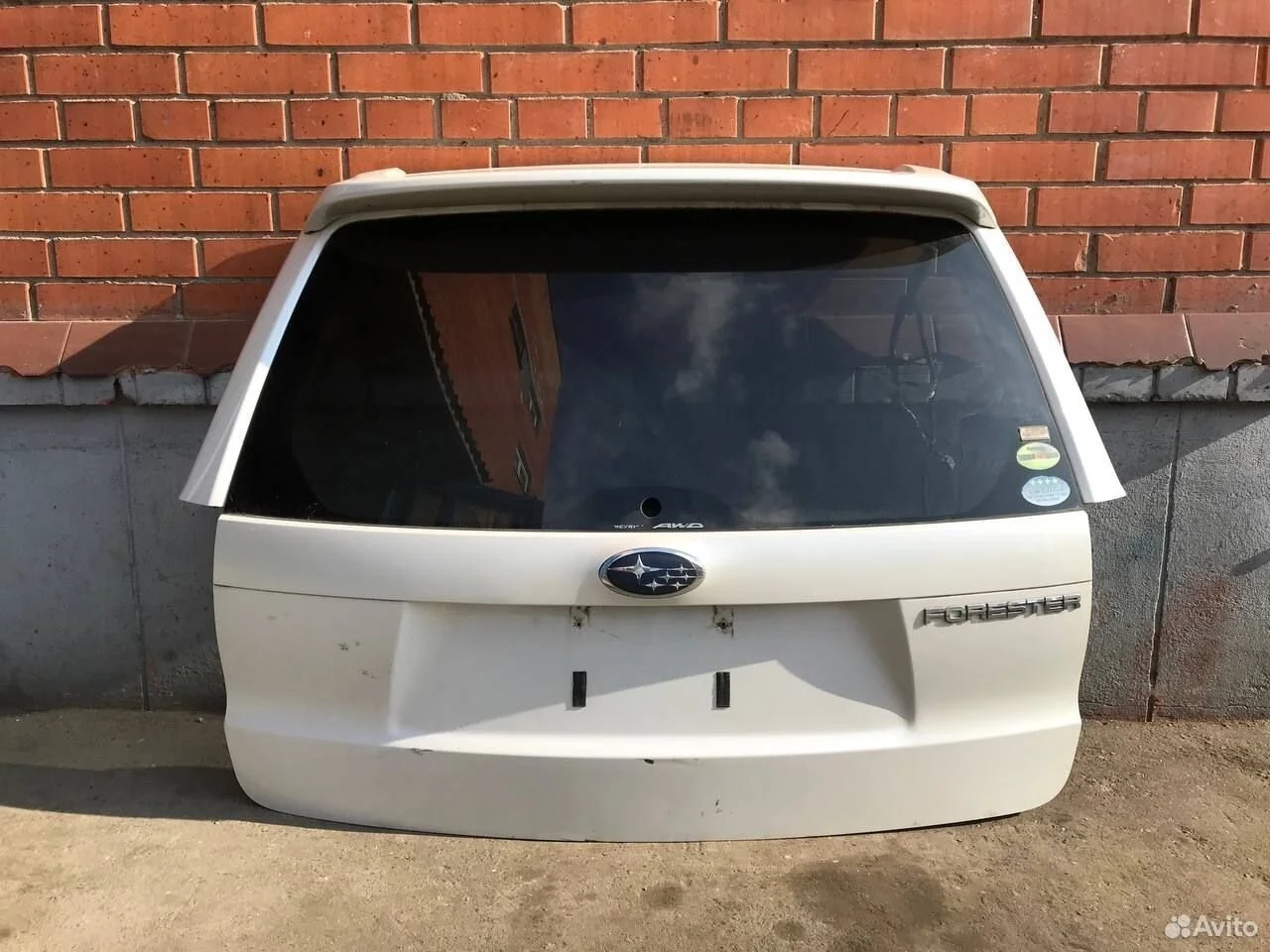 Задняя дверь багажника subaru forester s12 sh5