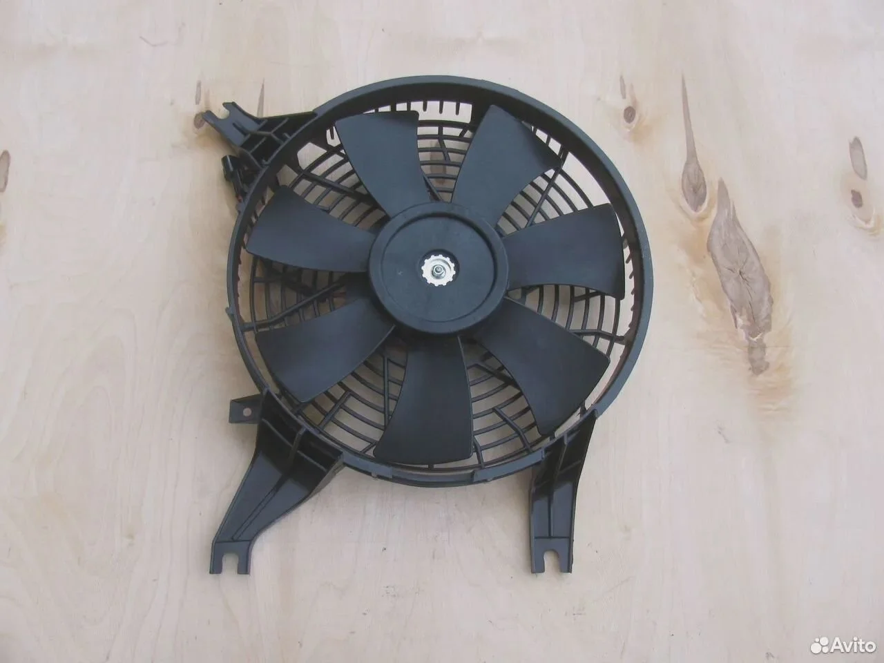 Вентилятор кондиционера mitsubishi pajero montero