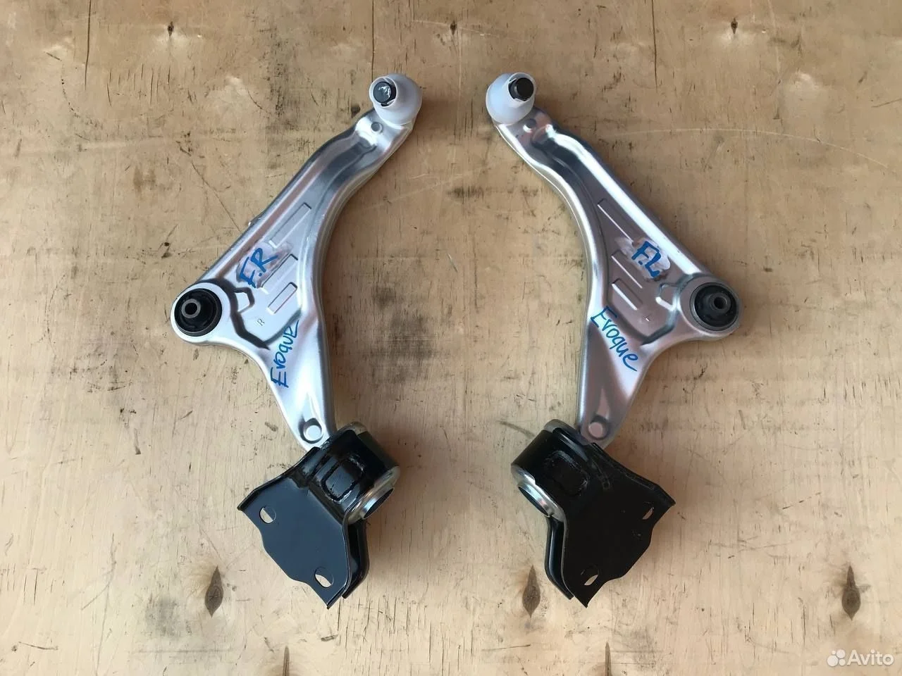 Рычаг передний land rover evoque