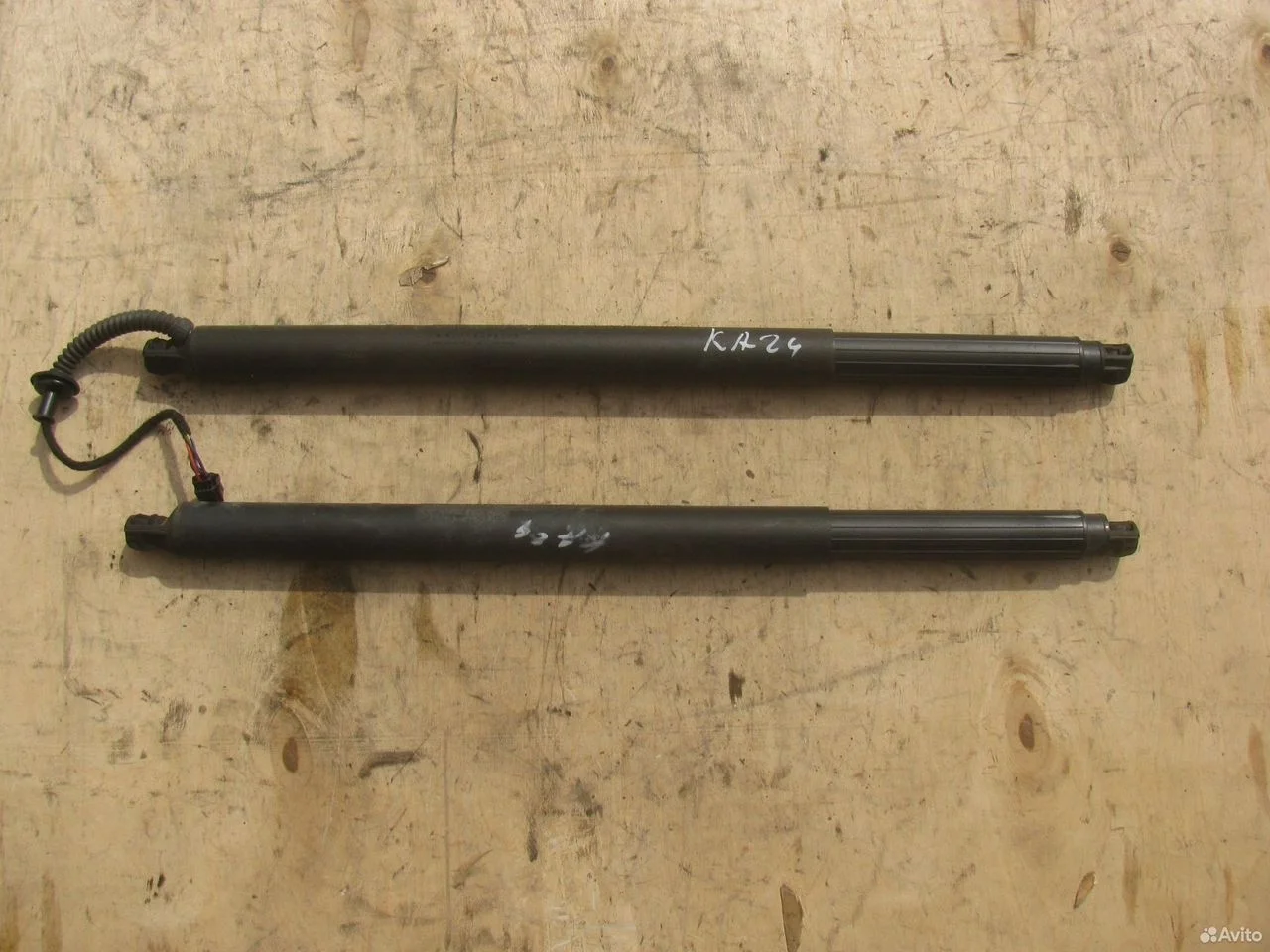 Амортизатор багажника kia sorento mq4