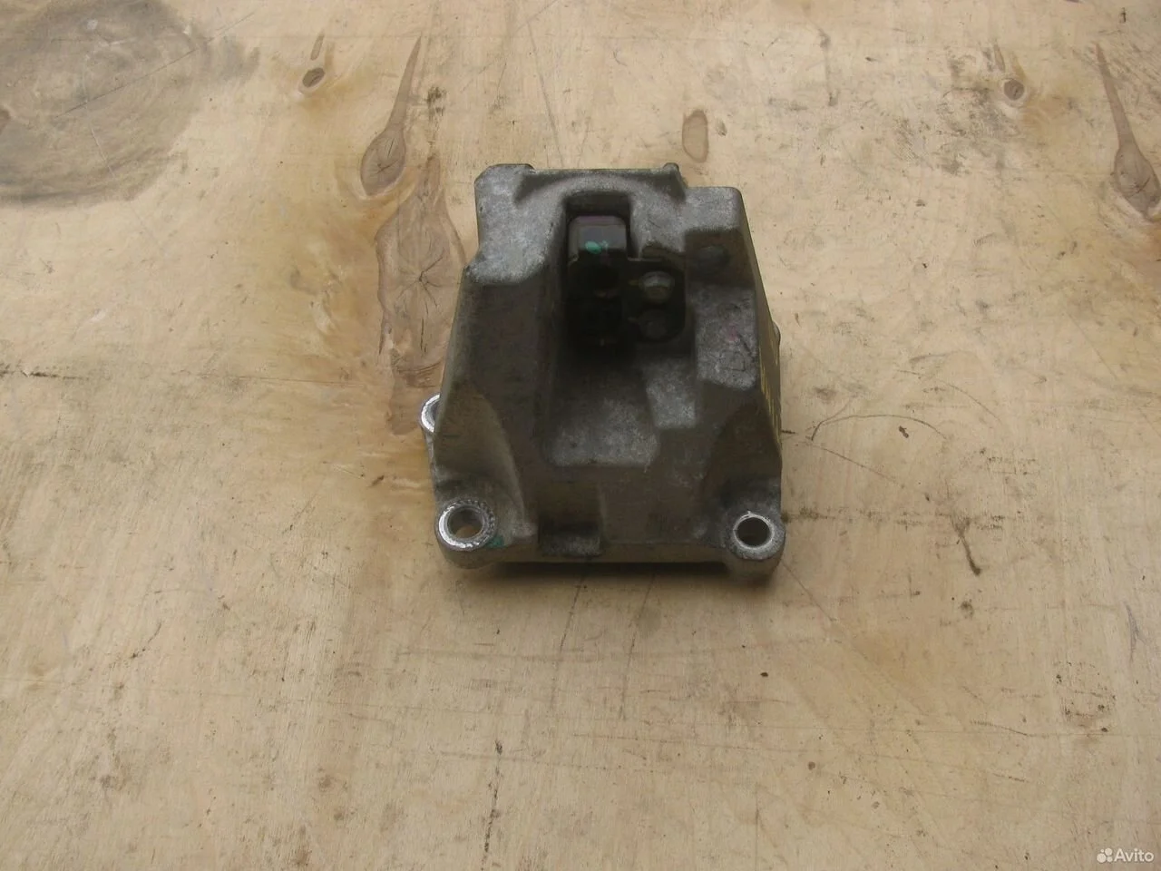 Кронштейн акпп коробки kia optima 4 jf