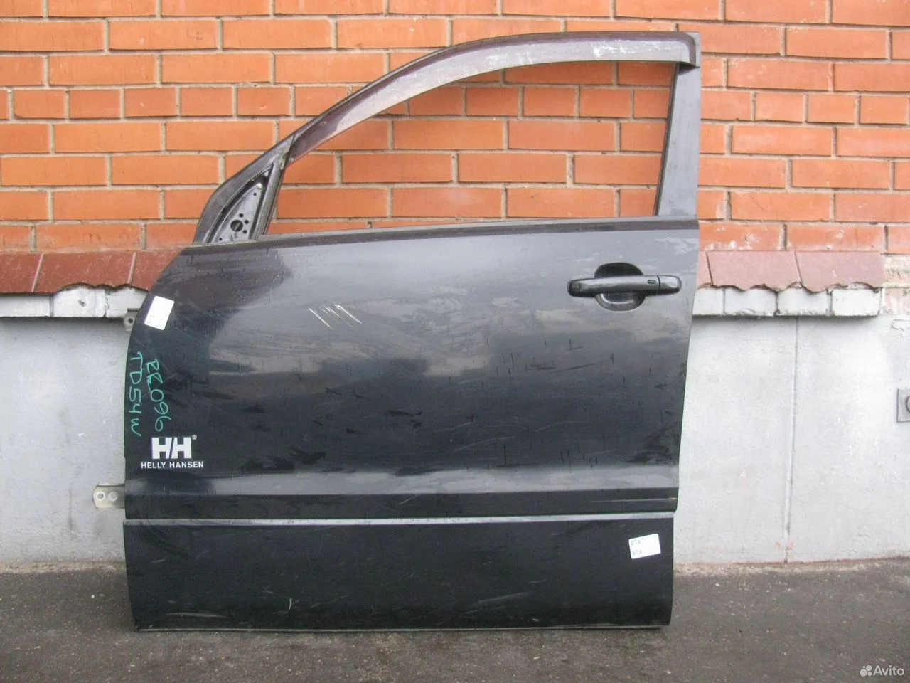 Дверь передняя левая suzuki grand vitara 3