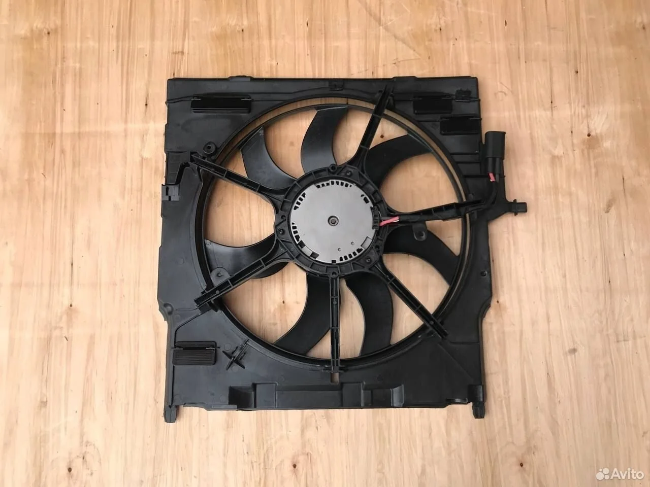 Диффузор вентилятор bmw x5 x6 e70 e71