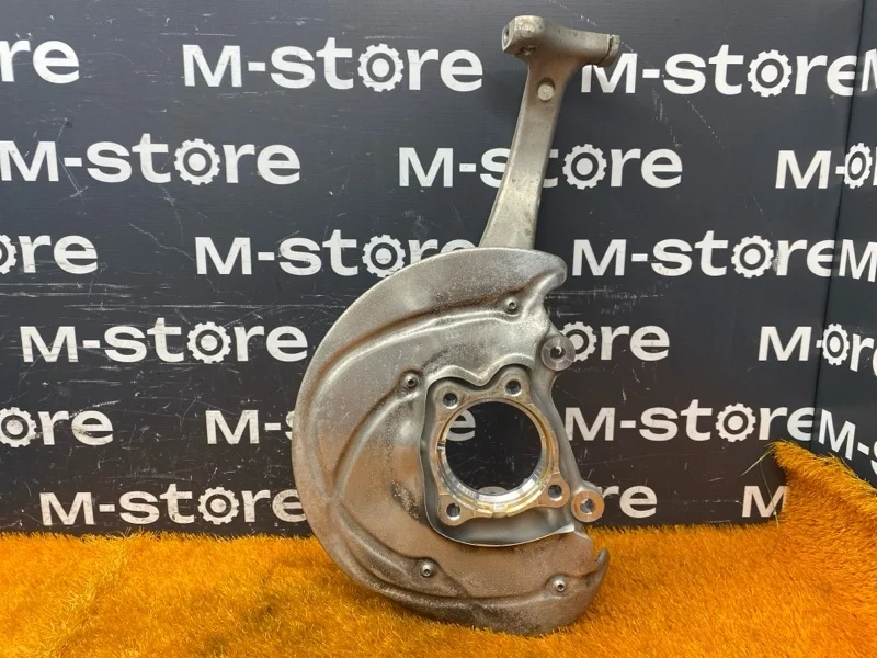 Кулак поворотный Audi A4 2015 8W0407253F B9/8W CVKB, передний левый