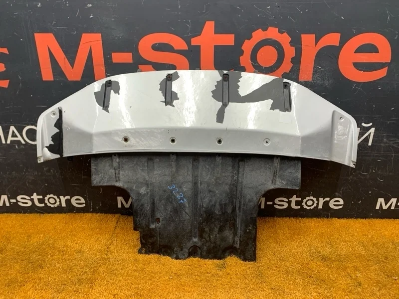 Защита двигателя Audi Q7 2007 7L8825285 4L BAR