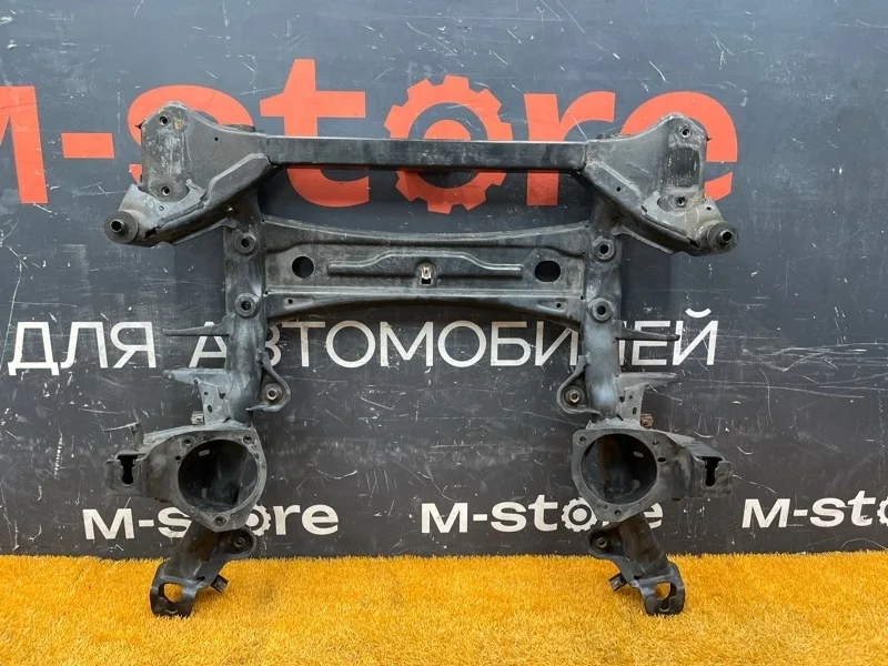 Балка поперечная (подрамник) Bmw X3 2014 31116787915 F25 N47D20C, передняя
