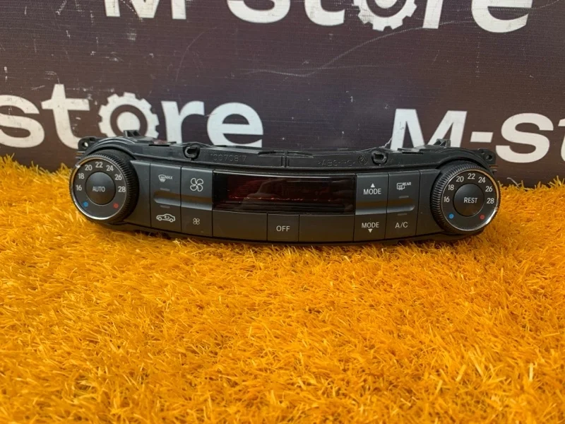 Блок управления климат-контролем Mercedes-Benz E-Class 2008 A2118302390 W211 272.943