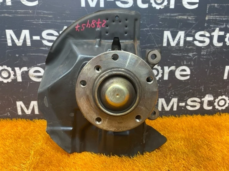 Ступица Bmw 3-Series 2002 31211096429 E46 M54B22(226S1), передняя левая