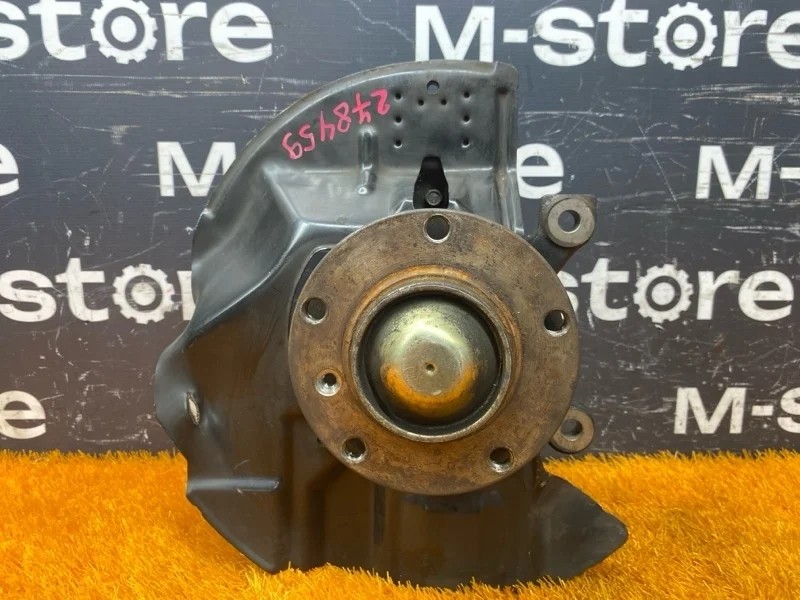 Ступица Bmw 3-Series 2000 31211096429 E46 M54B22 (226S1), передняя левая