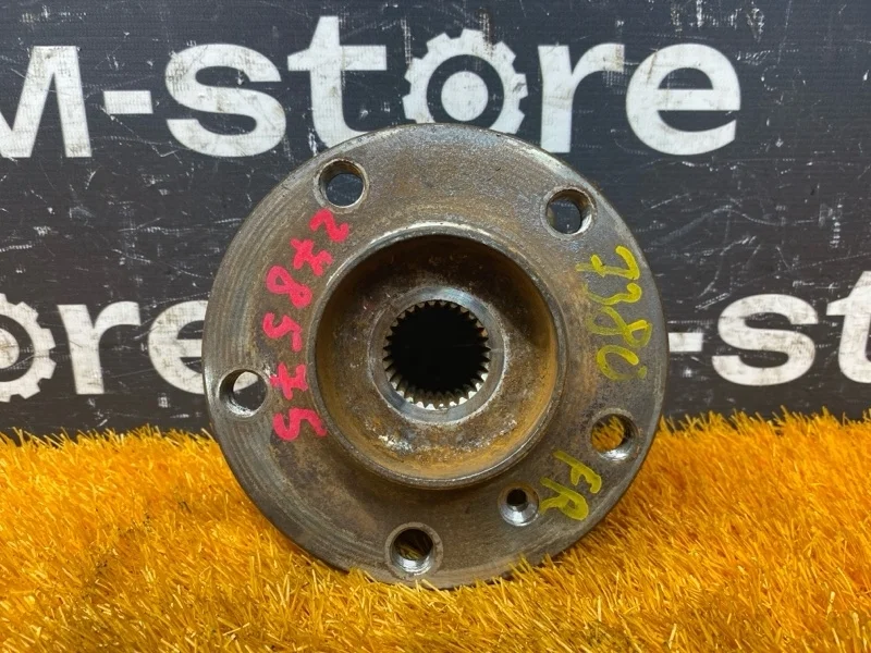 Ступица Bmw X6 2013 31226882263 E71 N55B30A, передняя правая