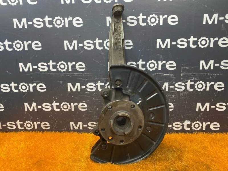 Ступица Audi Q7 2007 7L0407257A 4L BAR, передняя левая