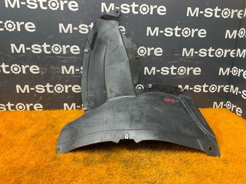 Подкрылок Volkswagen Passat 2012 3AA805911 B7 CAX, передний левый