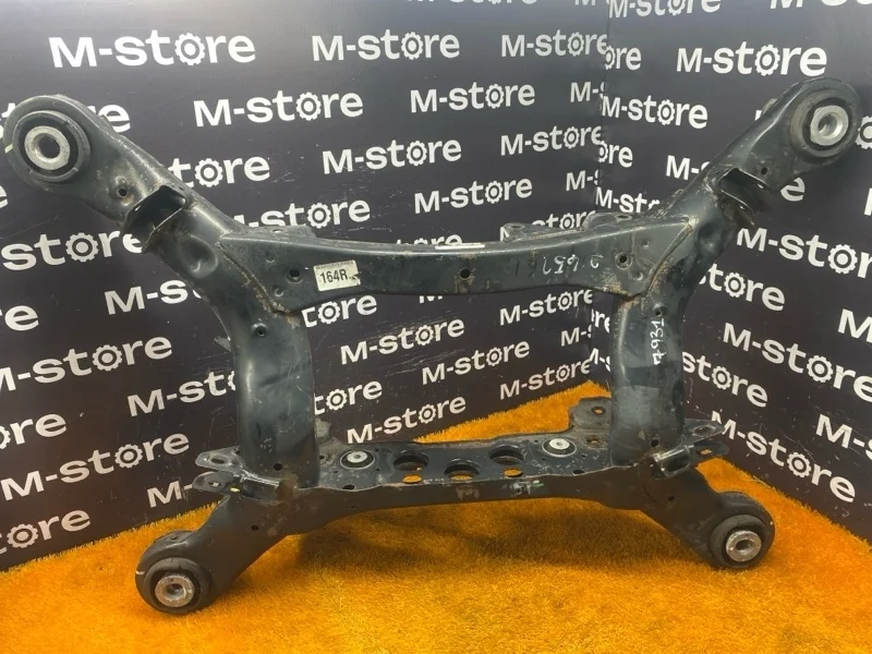 Балка поперечная (подрамник) Mercedes-Benz M-Class 2006 A1643500132 W164 272.967, задняя