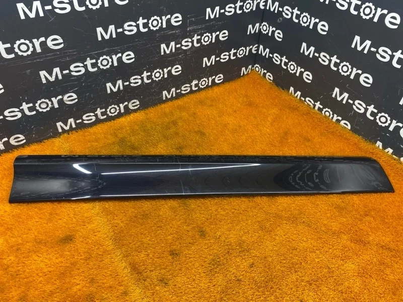 Молдинг на дверь Audi Q7 2012 4L0853959 4L CJTC, передний левый