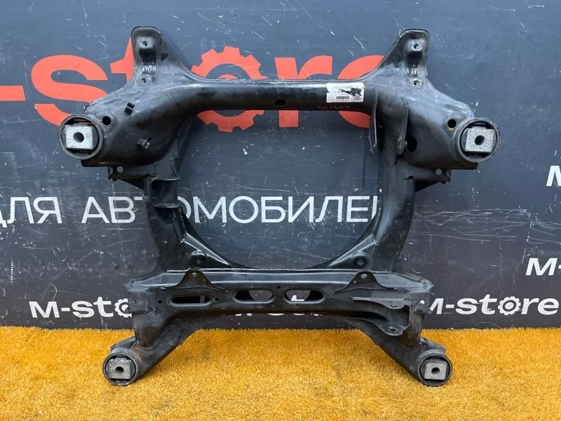 Балка поперечная (подрамник) Audi Q7 2012 7L0400025 4L CJTC, передняя