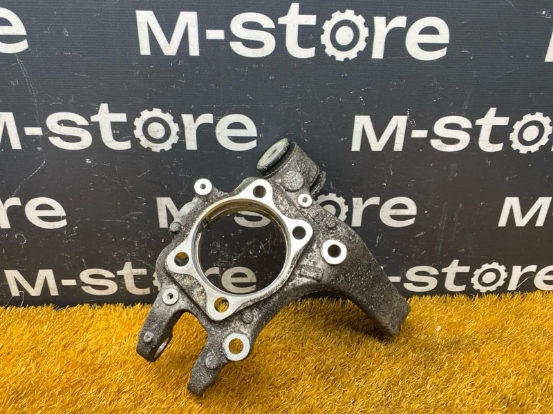 Кулак поворотный Audi A8 2005 4E0505436C 4E/D3 BPK, задний правый