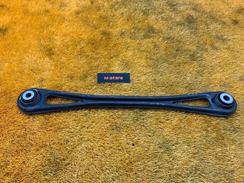 Рычаг подвески нижний Audi Q7 2012 7L8501529A 4L CJTC, задний правый