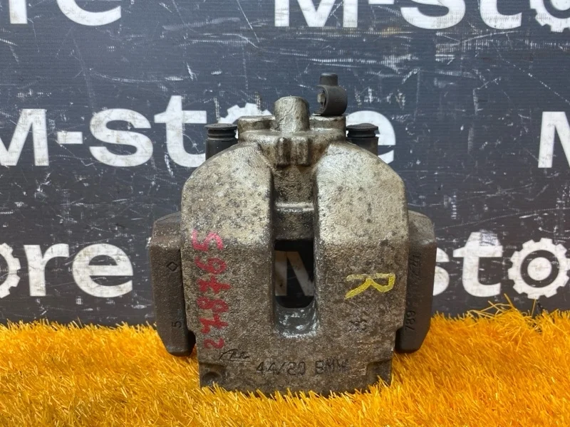 Суппорт Bmw X5 2008 34216776788 E70 N52B30A, задний правый