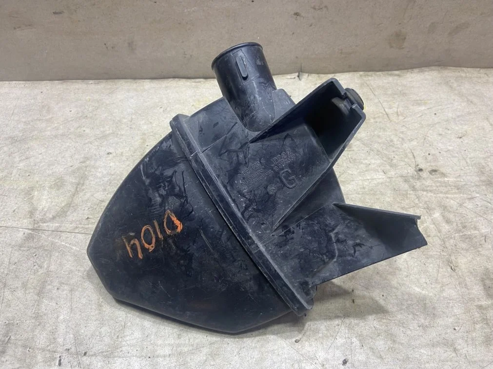 Резонатор фильтра Nissan Qashqai J10 16585JD200