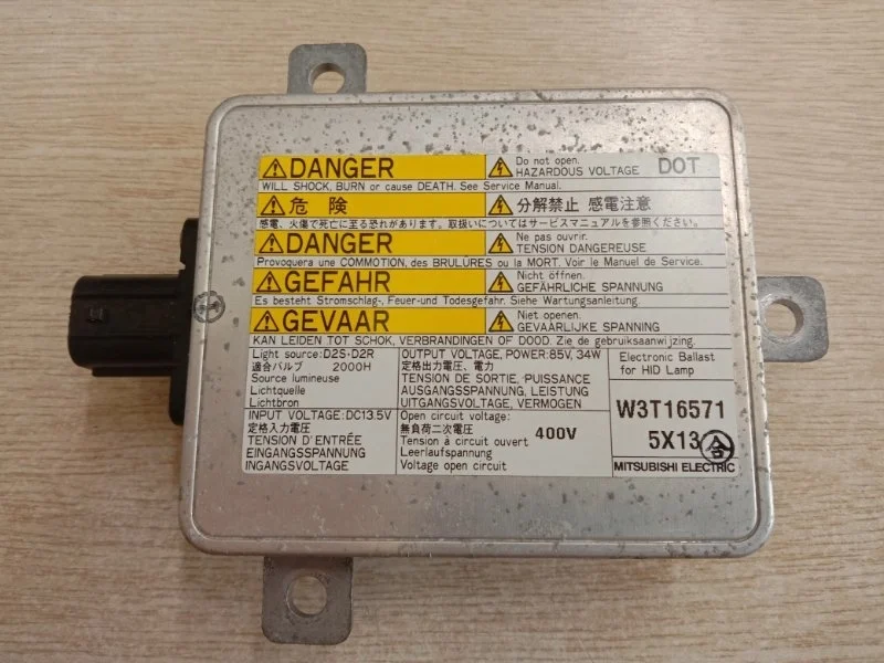 Блок ксенона Honda Civic 4D FD 2009 - 2011