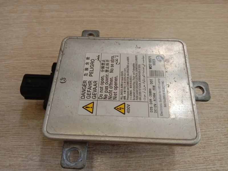 Блок ксенона Honda Crosstour TF