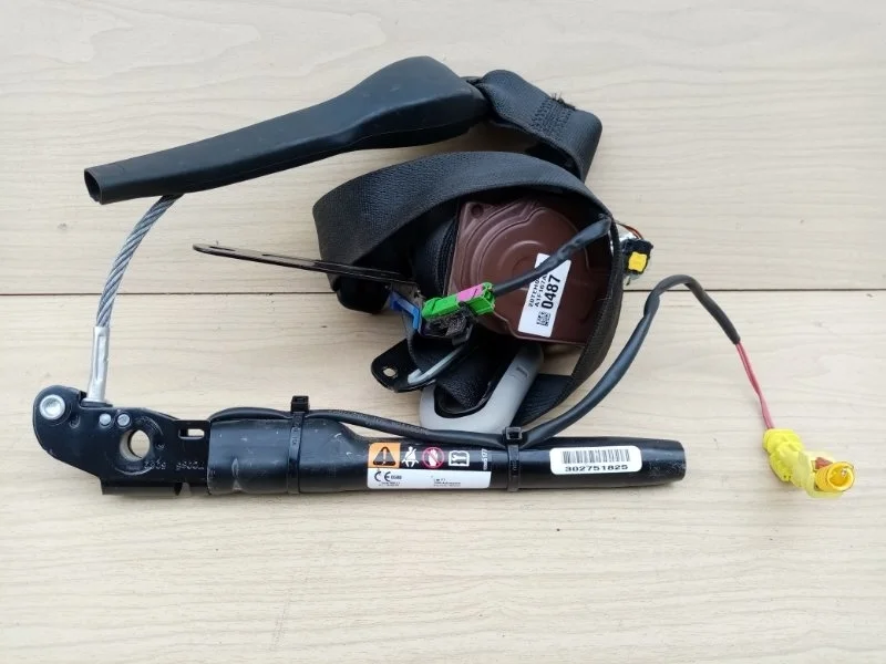 Ремень безопасности передний правый Opel Antara