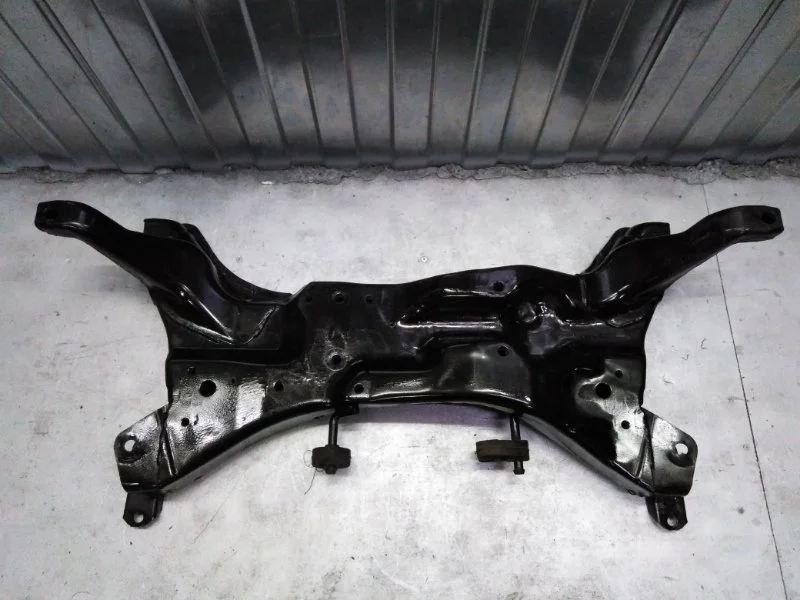 Подрамник передний Mitsubishi Lancer CS