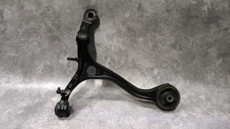 Рычаг подвески передний левый Honda Accord CU