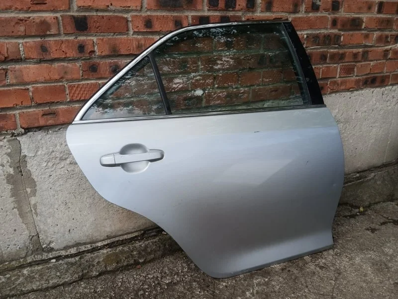 Дверь задняя правая Toyota Camry XV50/XV55 2ARFE