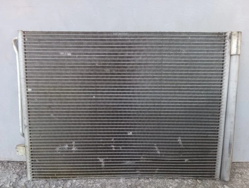Радиатор кондиционера BMW X5 E70