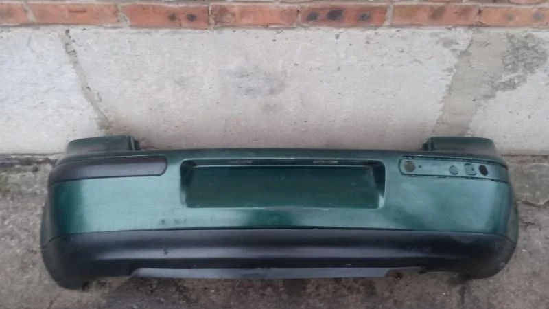 Бампер задний Volkswagen Golf 1J1