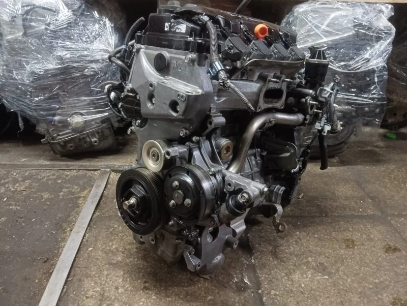 Двигатель Honda Civic 4D FD R18A1