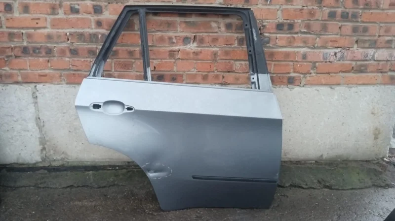 Дверь задняя правая BMW X5 E70