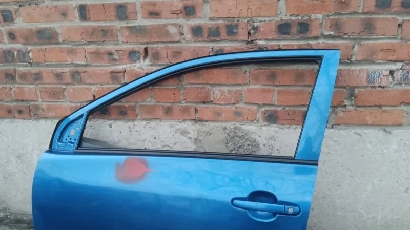 Дверь передняя левая Toyota Corolla E150 2ZR-FE