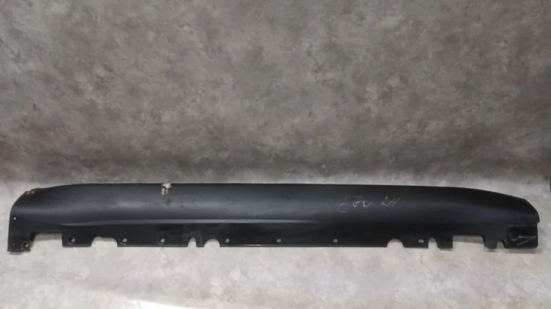 Накладка порога правая BMW X5 E70