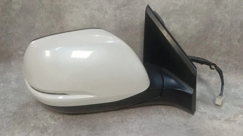Зеркало правое Honda CR-V RM K24Z