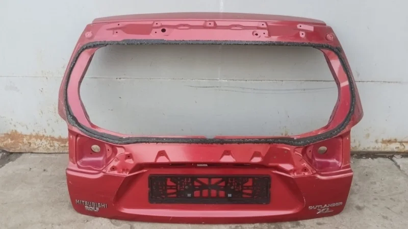 Крышка багажника задняя Mitsubishi Outlander CW