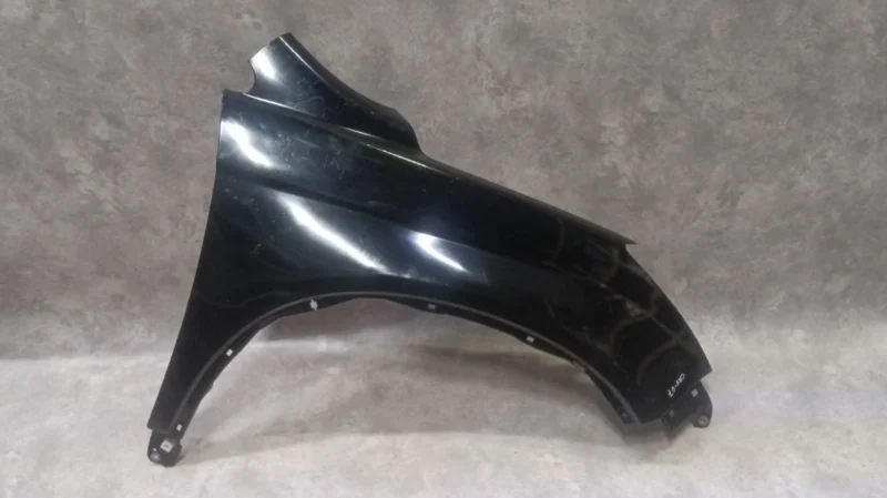 Крыло переднее правое Honda CR-V RE K24Z4