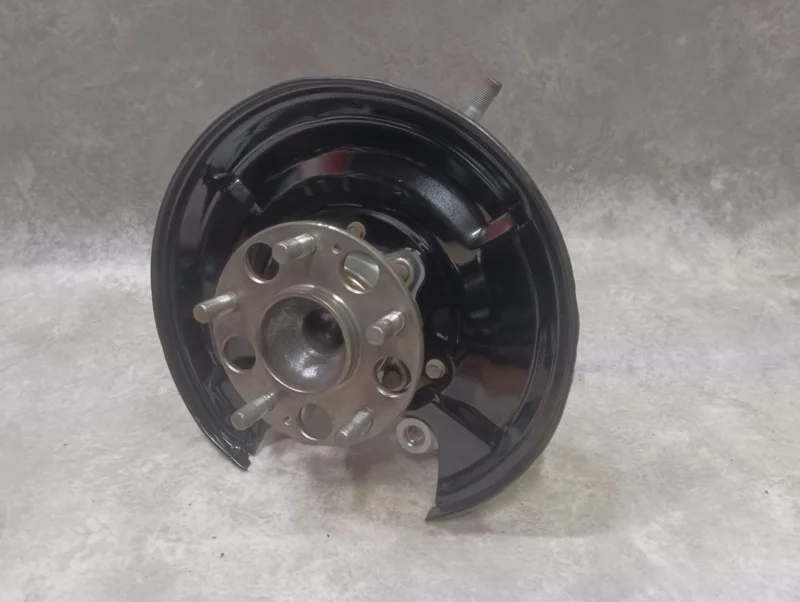 Кулак задней подвески задний правый Honda Accord