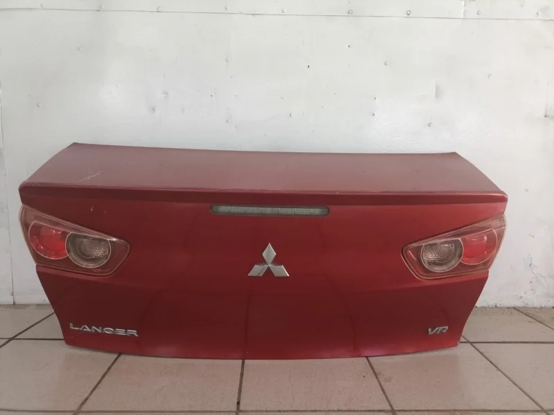 Крышка багажника Mitsubishi Lancer 10 CY 4B11