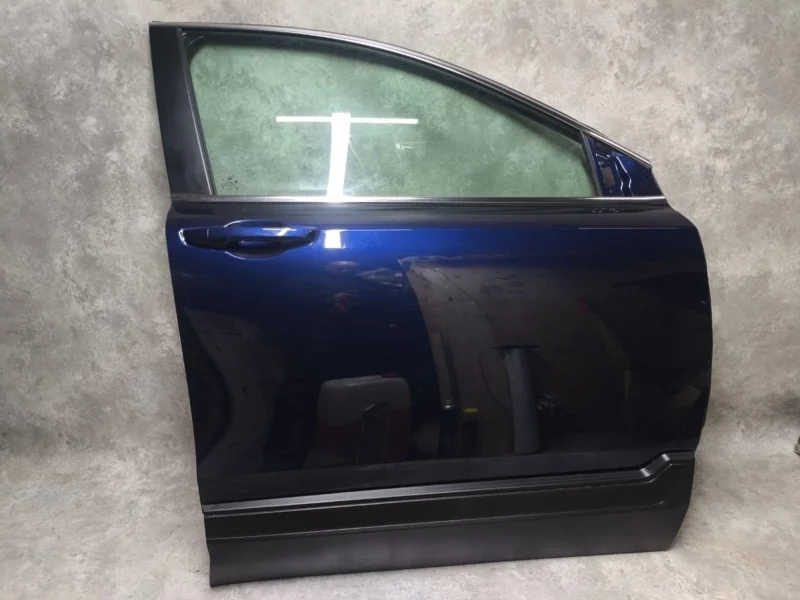 Дверь передняя правая Honda CR-V RW K24W9 2017