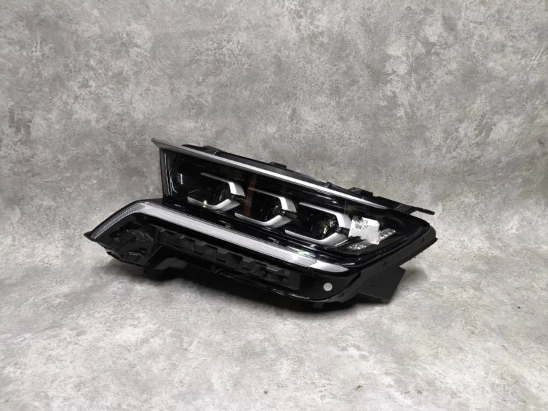 Фара левая Kia Sorento MQ4