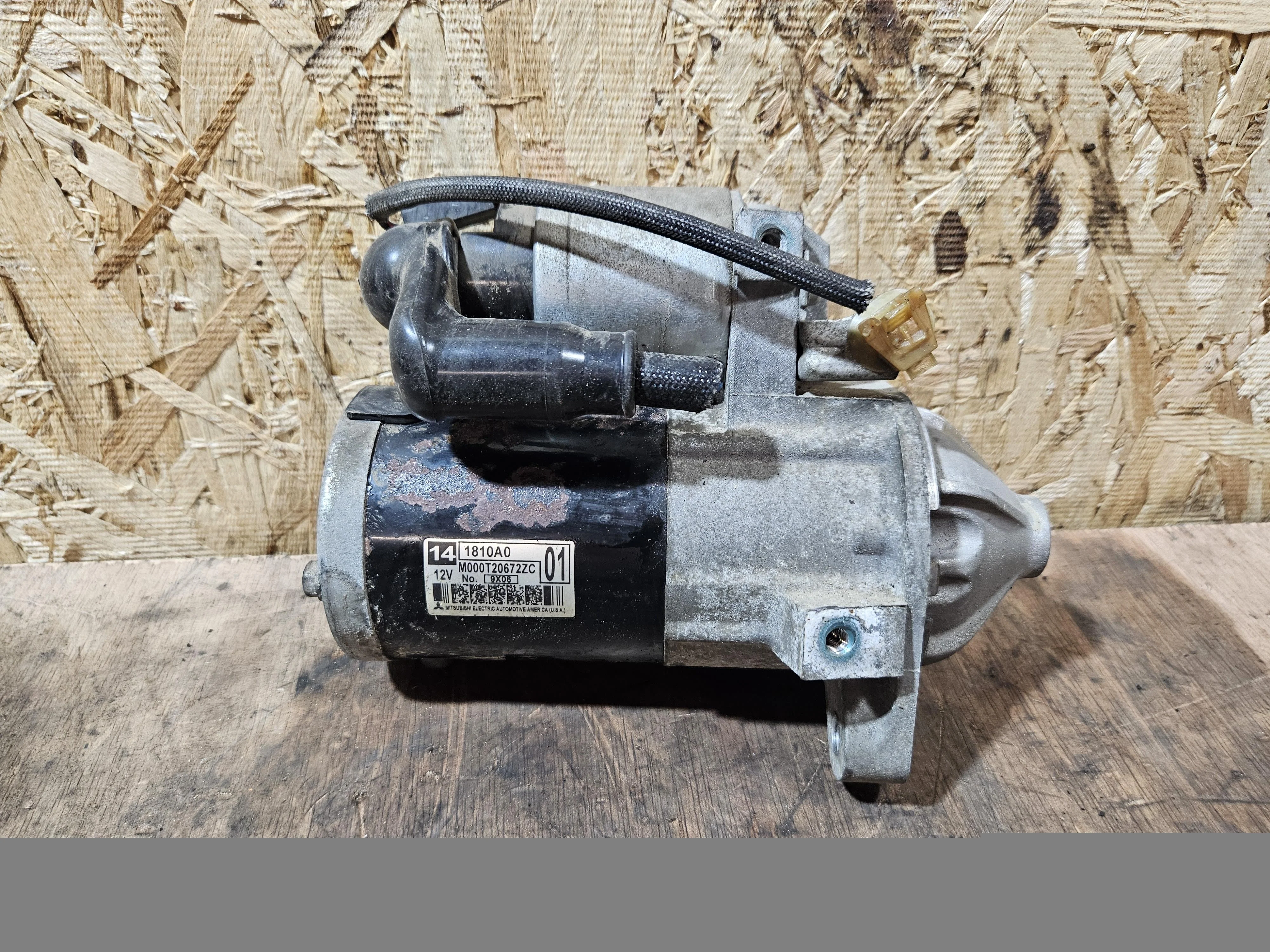 Стартер Mitsubishi Galant Outlander 4G69 2.4