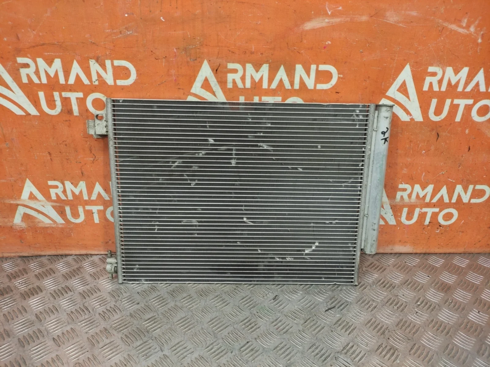Радиатор кондиционера Renault Logan 2012-2022