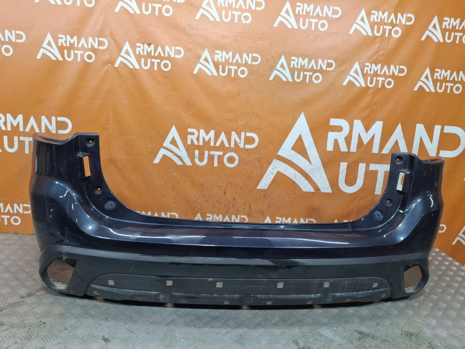 Бампер Mitsubishi Outlander 2018-нв 3